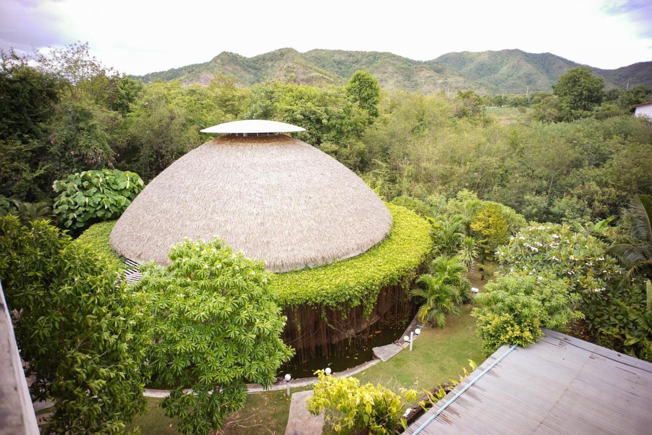 Mittapan Hotel Kanchanaburi by Eksteriør bilde
