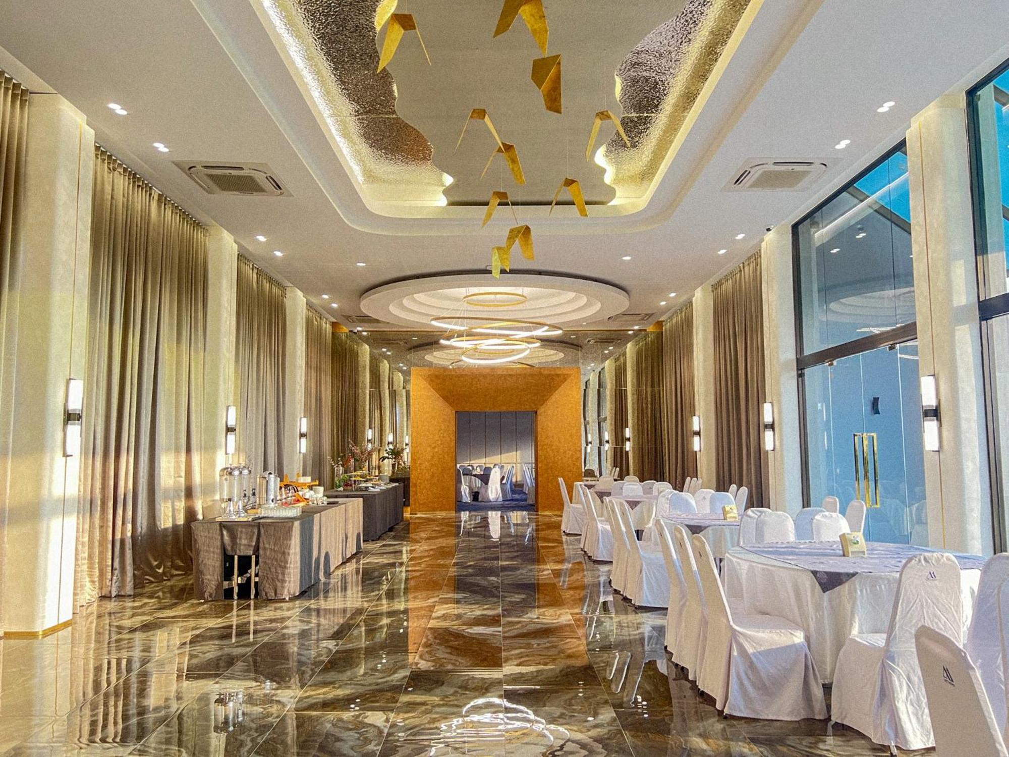 Mittapan Hotel Kanchanaburi by Eksteriør bilde