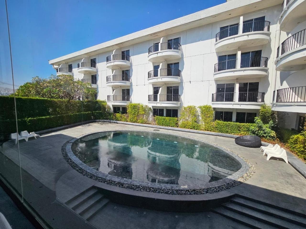 Mittapan Hotel Kanchanaburi by Eksteriør bilde